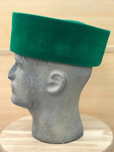 Load image into Gallery viewer, DAYO Velvet Green Hat