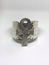 Load image into Gallery viewer, Silver Ankh Cuff