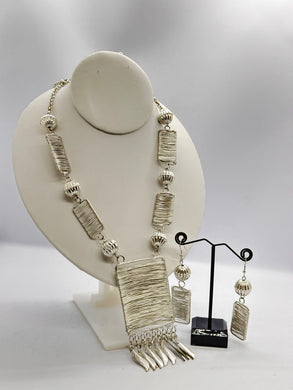Ipalara Jewelry Set