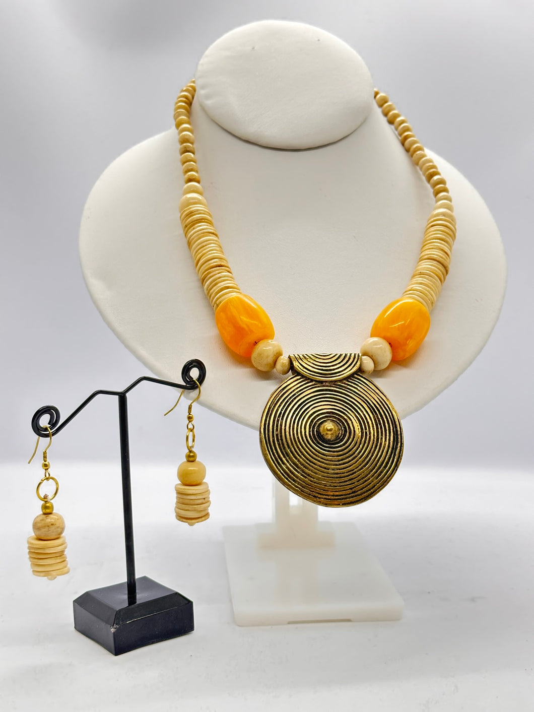Umbuthano Ogcwele Jewelry Set