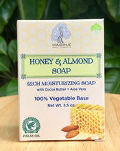 Load image into Gallery viewer, Honey &amp; Almond Soap